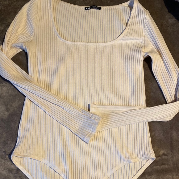 Bodysuit - Picture 2 of 2